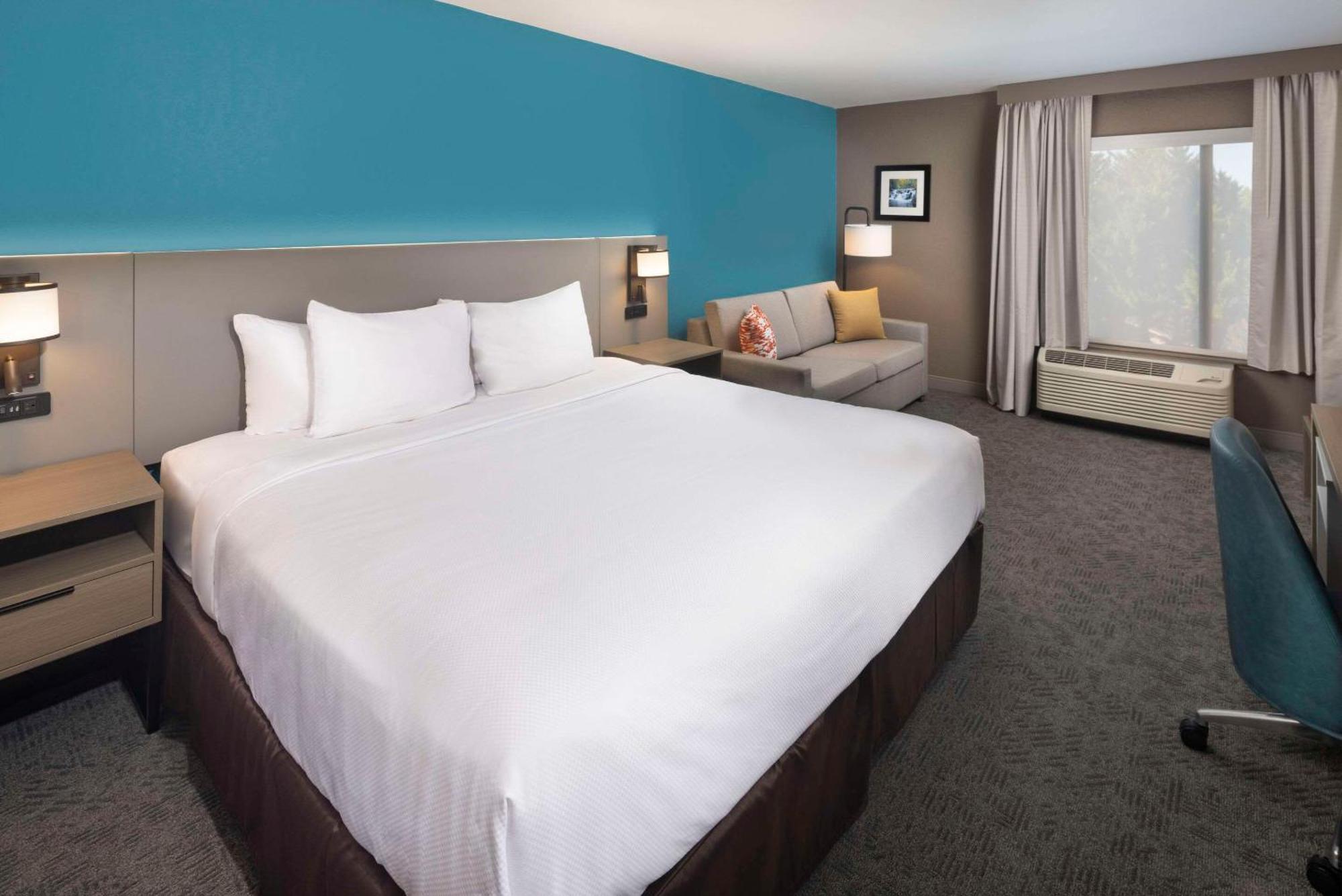 Comfort Inn & Suites Dahlonega University Area Exteriör bild