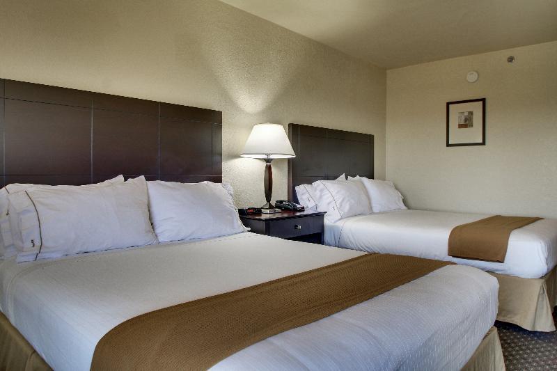 Comfort Inn & Suites Dahlonega University Area Exteriör bild